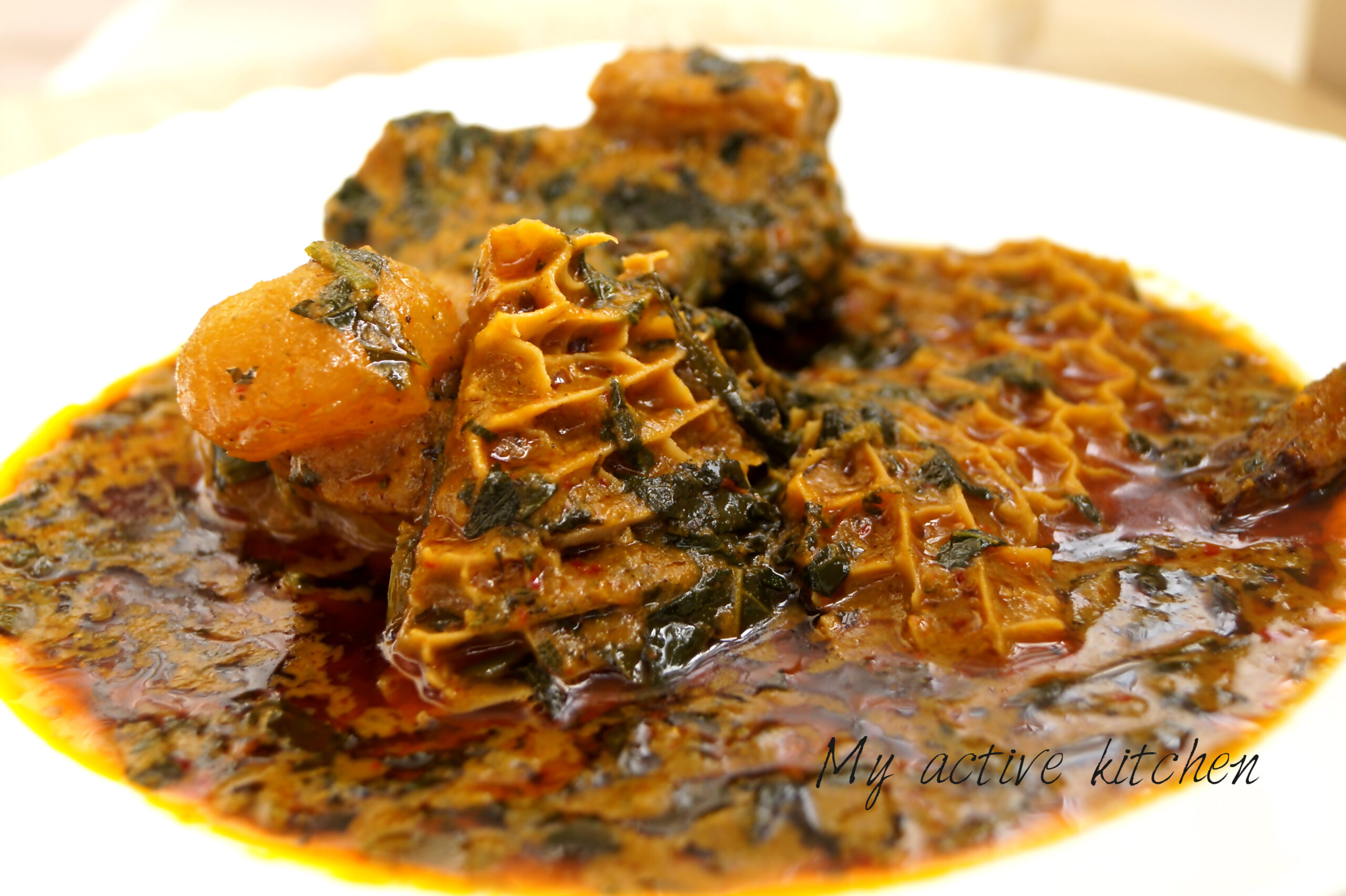 Nkwobi and peppered animal protein